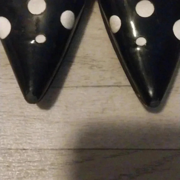 Giuseppe Zanotti Black/White Polka-Dot Kitten Heels Size 8.5AA Patent Leather - Picture 6 of 9
